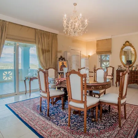 Mont Renie Elegant זקינטוס טאון